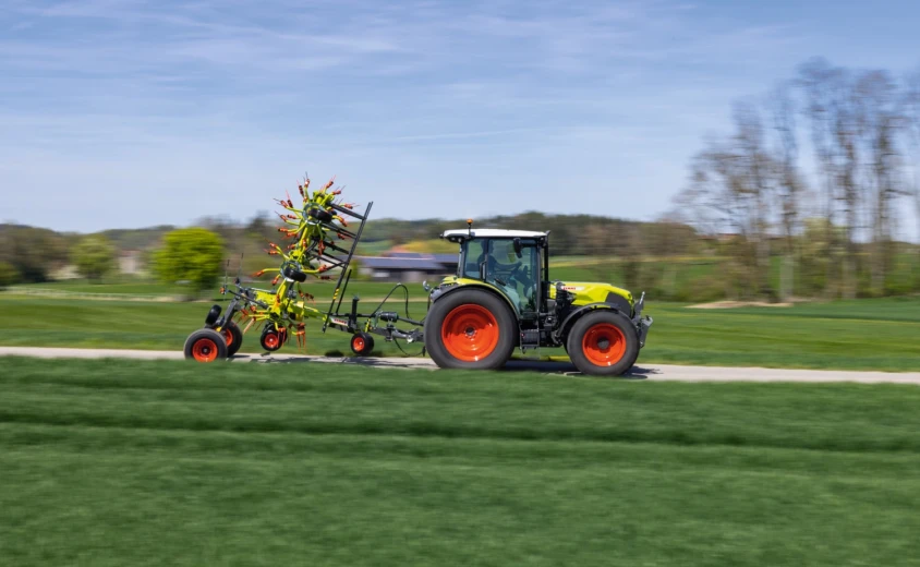 Neue VOLTO Wender von CLAAS mit 6,60 bis 10,80 m Arbeitsbreite und HD-Antriebsstrang 
